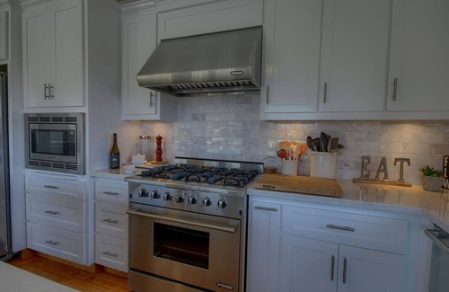 Park Hill House | A Family Dream: 3 BR, 2.5 BA House in Cambria, Sleeps 6