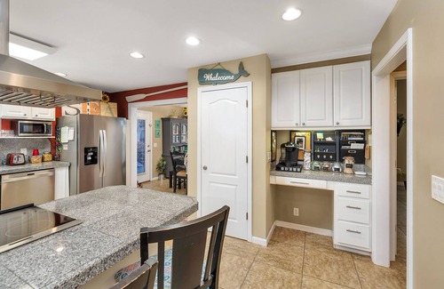 Saint Simons Island House | A Family Favorite! Spacious Home with Private Pool