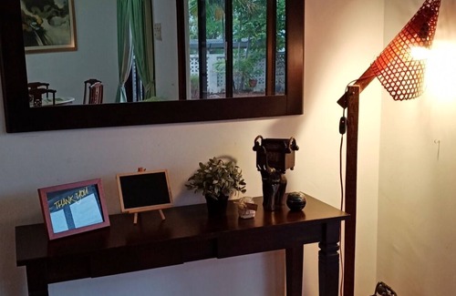 Tanjung Bungah House | A family friendly, cozy, serene & spacious bungalow house close to beach