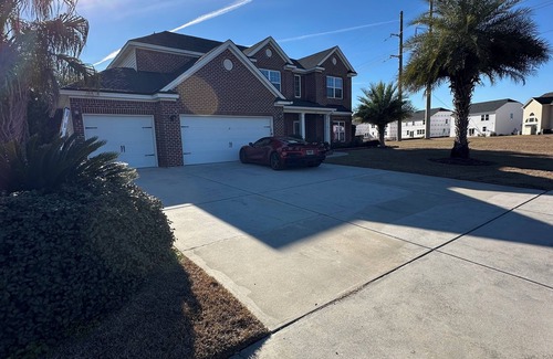 Fleming House | A family home that is perfect for any trip to beautiful Savannah!