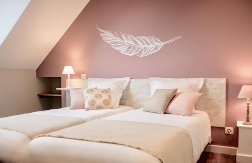 Chevigny-en-Valiere Other | A few minutes from Beaune and its vineyards-a family farmhouse