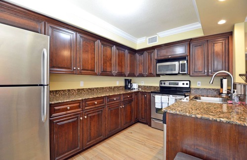 Siesta Key Condo | A few steps from the beach with community pool