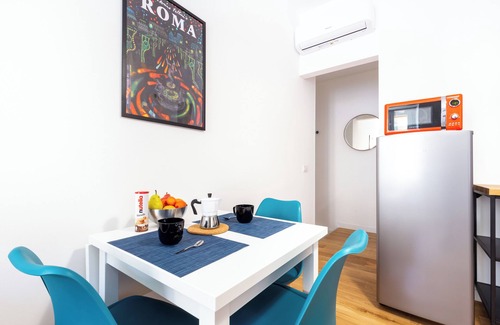 San Giovanni Apartment | A Flat Apart · City centre nearby · 5 min walk from Metro A San Giovanni