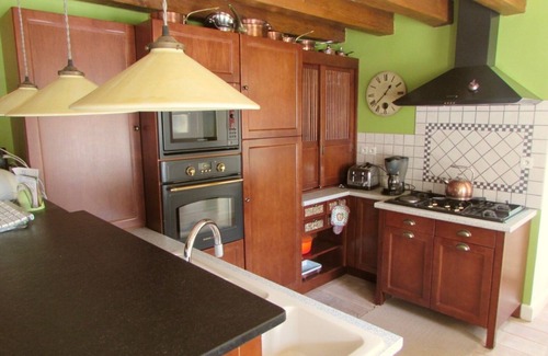 Chitenay Cottage | A Four Seasons/Five Stars Loire Valley Cottage, Grand Chateaux Area