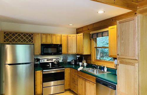 Banner Elk Cabin | A-Frame of Mind! Cozy Banner Elk Cabin! A Favorite! Squeaky Clean and A+location