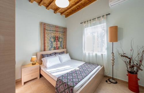Lindos House | A fully equipped house nearby the beach !!!