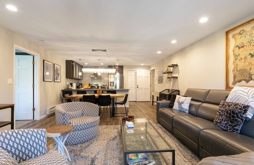 Avon Condo | A gem in the heart of Avon. Walk to the Lifts!