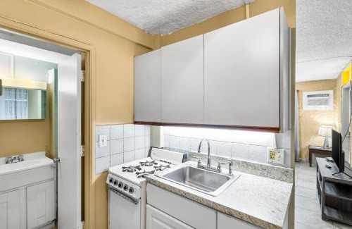 La Grande Princesse Apartment | A getaway to a getaway condo