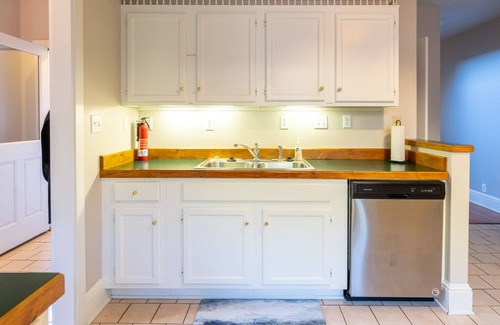 Glenwood Springs House | A Glenwood Treasure-super Clean Great-location