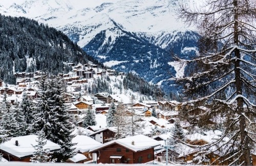 Verbier Ski Chalet | A GRAND VERBIER LUXURY WITH PVT JACUZZI AND POOL