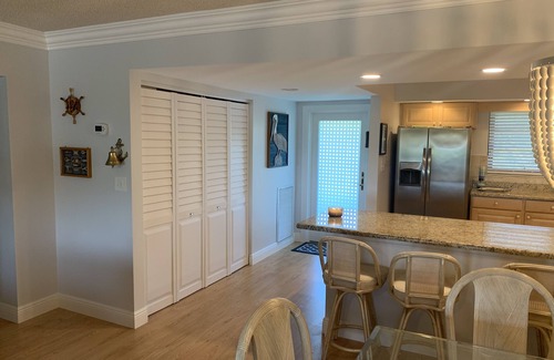 Islamorada Condo | A Great Place! Spacious 2/2 retreat with ocean views in the heart of the Keys.