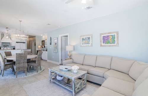 Ono Island Condo | A Gulf Side Retreat For The Whole Family! Paradise Is A Boardwalk Away!