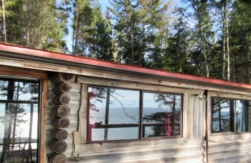 Juan de Fuca Electoral Area House | A Heritage West Coast Log Home With Private Beach