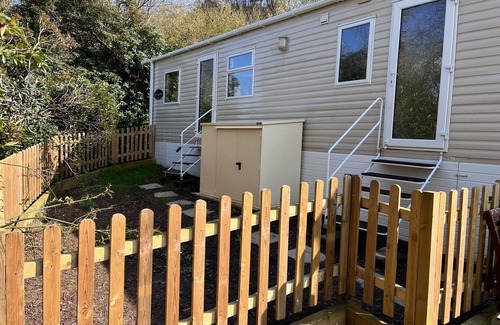 St Leonards-On-Sea House | A Hillside Retreat - with enclosed garden (D/F)