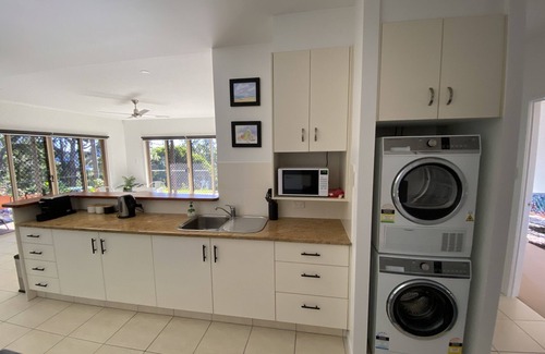 Mapleton House | A Hinterland Haven - with stunning views