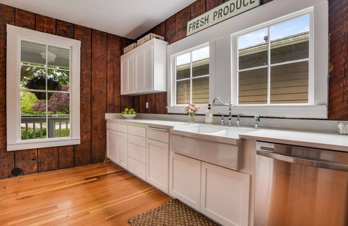 Snohomish House | A Historic Snohomish Home [The Walton House-1889]
