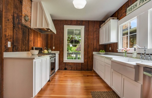 Snohomish House | A Historic Snohomish Home [The Walton House-1889]