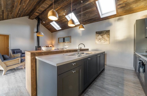 Mount Murray Cottage | A holiday cottage that sleeps 4 guests in 2 bedrooms