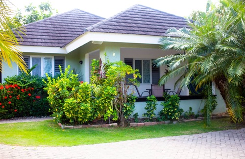 St. Ann's Bay Villa | A home away from home is a villa located in a quiet gated community in St Ann.