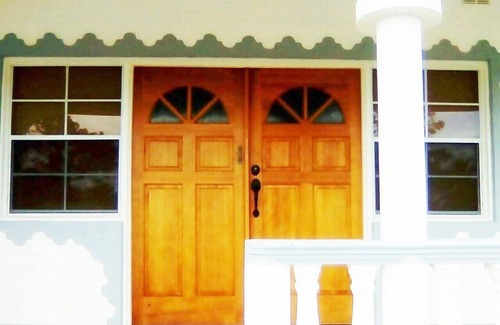 St. John Apartment | A home from home in the Isle of spice (3-7 guests)