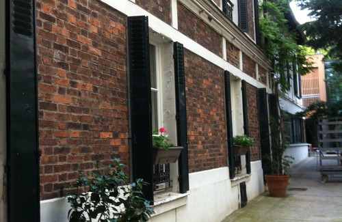 Quartier de la Roquette House | A HOUSE IN A GARDEN IN PARIS