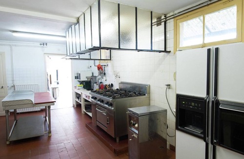 Saint-Honore-les-Bains House | A house suitable for groups and families