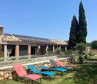 Bagnols-sur-Ceze Apartment | A l Aube du Midi