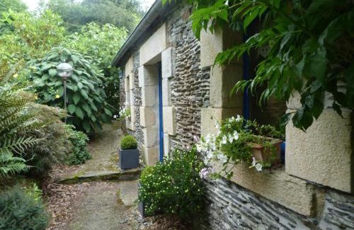 Saint-Thois House | A L'Ombre Du Figuier