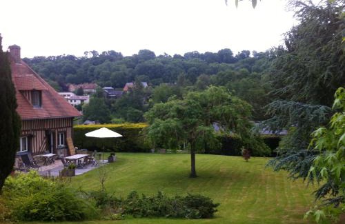 Honfleur Bed & Breakfast | A la Bergerie