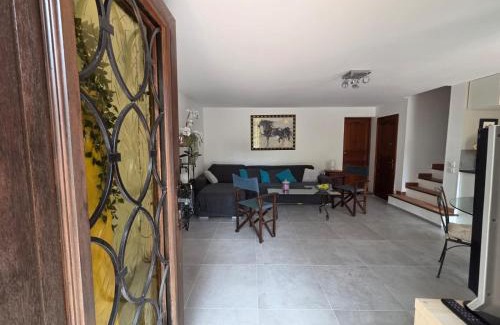 Falicon House | A la campagne aux portes de Nice