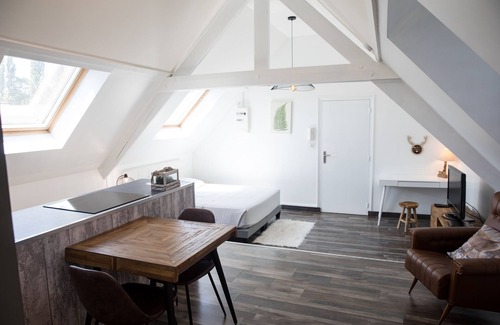 Wattrelos House | A La Ferme City Break & Spa