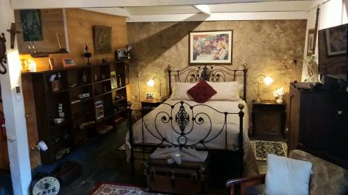 Northern Heights Bed & Breakfast | A La Folly The Retreat