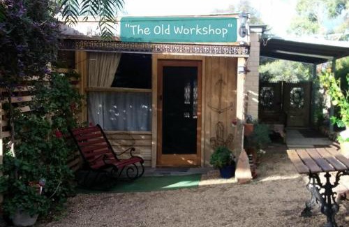 Northern Heights Bed & Breakfast | A La Folly too The Old Workshop
