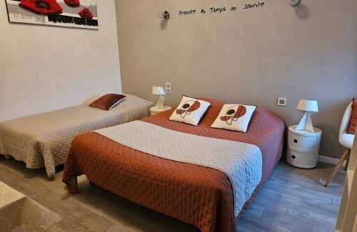 Neuville-de-Poitou Bed & Breakfast | A la Gloriette