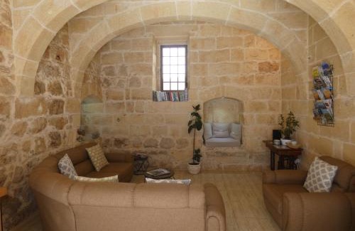 Ggantija Bed & Breakfast | A la maison B&B