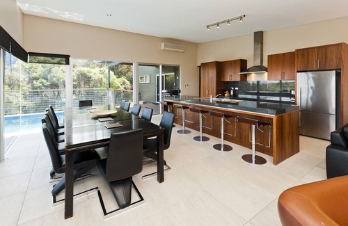 Gnarabup House | A La Plage Beach House - 15 min walk to to beach