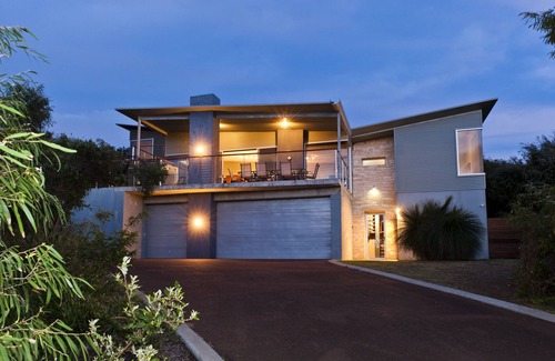 Gnarabup House | A La Plage Beach House - 15 min walk to to beach