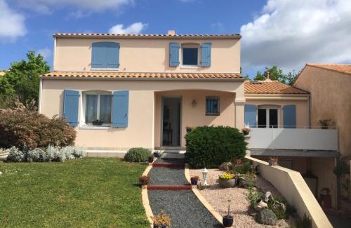La Rochelle House | A La Rochelle proche Vélodyssée et parking privé