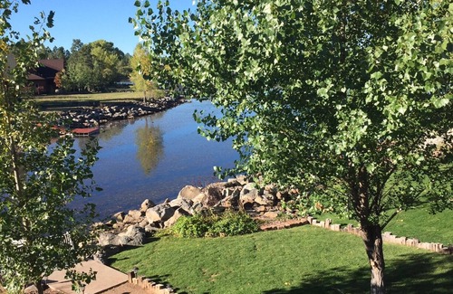 Pinetop-Lakeside House | A Lakefront Luxury Mountain Home on Rainbow Lake