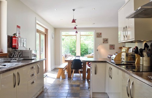 Colintraive Cottage | A large, detached property overlooking Loch Riddon on the Cowal Peninsula.