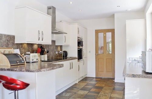 Colintraive Cottage | A large, detached property overlooking Loch Riddon on the Cowal Peninsula.