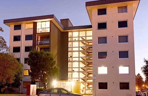 Fremantle Apartment | A Little Slice of Fremantle 1 bed apt.Wifi-Netflix