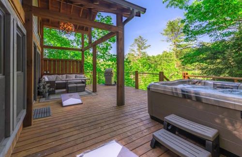 Rivers Edge House | A Little Stoney River - Ellijay GA - Cartecay River