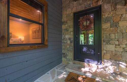 Rivers Edge House | A Little Stoney River - Ellijay GA - Cartecay River