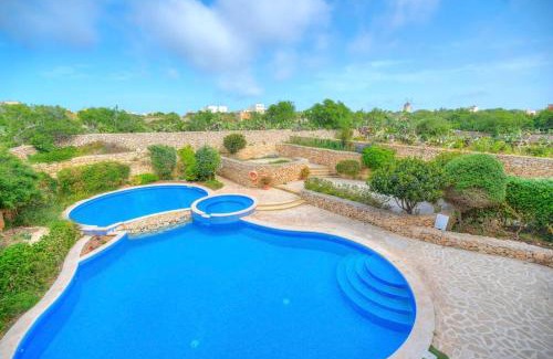 Qala Apartment | A lovely 3BR spacious home with Access to POOL by 360 Estates