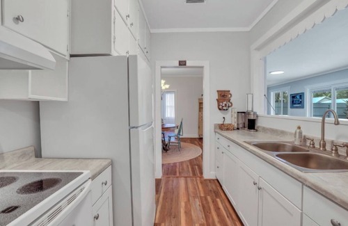 Darien Cottage | A Lovely Coastal Cottage in the seaside town of Darien Georgia n