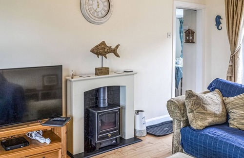 Grimsby Cottage | A lovely location for a family holiday close to the beach and the seaside attraction at Cleethorpes.