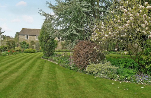 Kington Cottage | A lovely restored coach house only 300 yards from the centre of Kington.