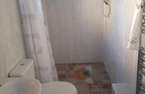 Dagenham Apartment | A LOVELY STUDIO FLAT FEW MINTUES TO DAGENHAM EAST STATION