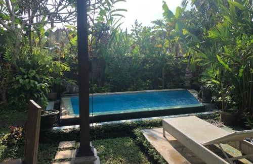 Ubud Villa | A Lush Tropical Villa in Ubud Rice Fields